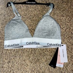 NWT Calvin Klein Triangle Bra
